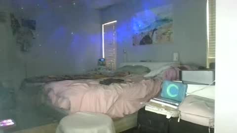 Snapshot of sweetnissapril chatting on July 30, 2026, 11:04 pm April online show from July 30, 2026, 11:04 pm