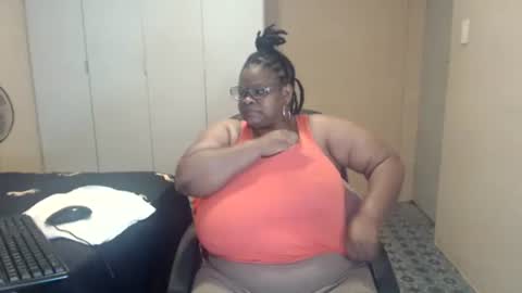 Snapshot of sweetnoziexxx chatting on November 2, 2025, 2:08 pm sweetnoziexxx online show from November 2, 2025, 2:08 pm