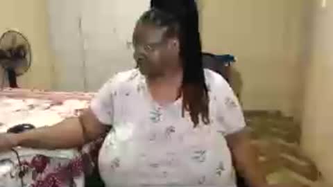 sweetnoziexxx online show from July 17, 2026, 5:07 pm