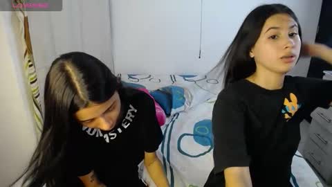 Caro  Lily online show from September 25, 2025, 3:54 am