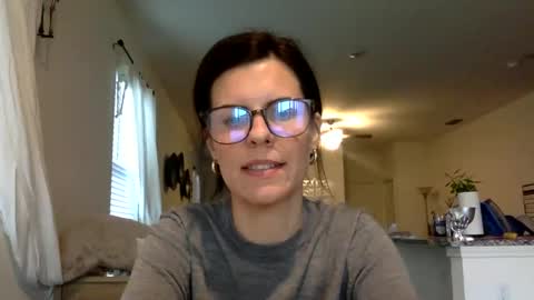 Snapshot of sweetriddance chatting on September 9, 2025, 12:37 pm sweetriddance online show from September 9, 2025, 12:37 pm