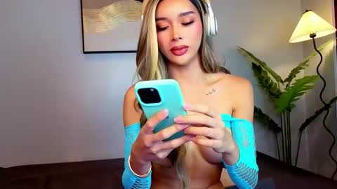 keana online show from March 4, 2026, 6:52 am