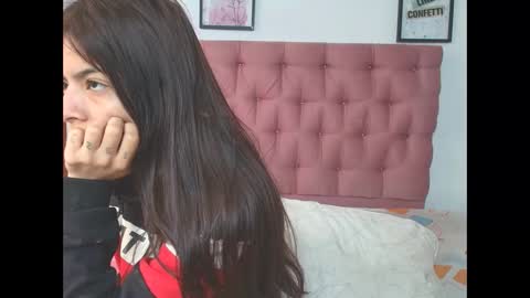 Snapshot of sweetscaarlett chatting on May 7, 2026, 1:49 pm sweetscaarlett online show from May 7, 2026, 1:49 pm