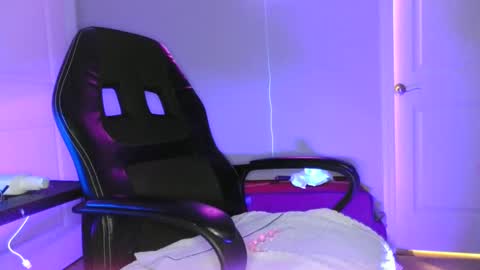 Snapshot of sweetscar22 chatting on December 28, 2024, 3:26 am Sweetscar22 online show from December 28, 2024, 3:26 am