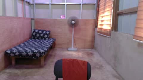 Sweet online show from May 9, 2026, 6:07 am