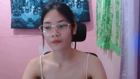 Snapshot of sweetsexygirl20 chatting on June 19, 2026, 5:12 am Mia online show from June 19, 2026, 5:12 am