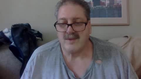 Snapshot of sweetsforu326 chatting on April 10, 2026, 11:15 am sweetbrowneyes623 online show from April 10, 2026, 11:15 am