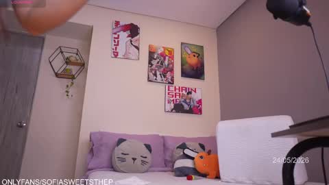 Snapshot of sweetsthep22 chatting on May 27, 2026, 5:15 am Sofia online show from May 27, 2026, 5:15 am