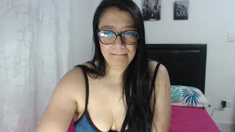 Snapshot of sweetstormi chatting on April 5, 2026, 10:01 am Stormi online show from April 5, 2026, 10:01 am