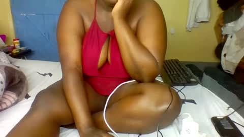 Snapshot of sweett_amberr chatting on July 24, 2026, 10:02 am sweett_amberr online show from July 24, 2026, 10:02 am
