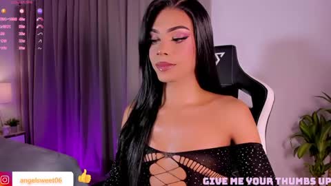 Snapshot of sweett_shinexx chatting on May 17, 2026, 6:22 am angel online show from May 17, 2026, 6:22 am