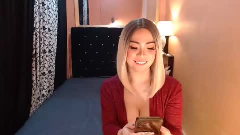 Ms trixiee online show from February 20, 2025, 7:34 am