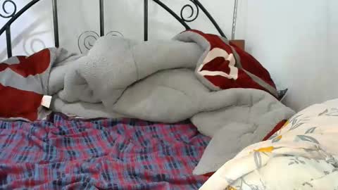 sweetvalariy online show from February 14, 2025, 7:07 am