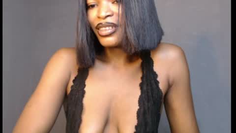 sweetxxboobsx online show from July 17, 2026, 9:16 am