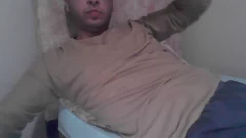 Snapshot of sweety_boy21 chatting on December 22, 2024, 5:42 pm sweety_boy21 online show from December 22, 2024, 5:42 pm