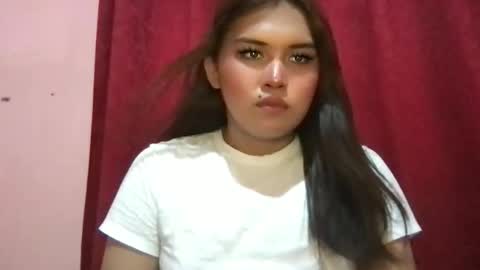 Snapshot of sweety_heart18 chatting on May 9, 2026, 5:34 am sweety_heart18 online show from May 9, 2026, 5:34 am