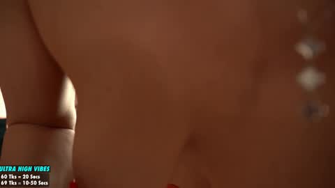 Snapshot of sweety_rinushka_ chatting on February 14, 2025, 8:59 pm Katerina online show from February 14, 2025, 8:59 pm