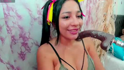 Lina online show from July 18, 2026, 10:52 am