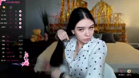 sweetydeviliya online show from February 16, 2025, 9:59 am