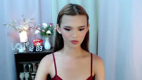 Megan online show from September 13, 2025, 4:01 am