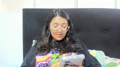 sweetyypeach online show from January 30, 2025, 5:39 pm