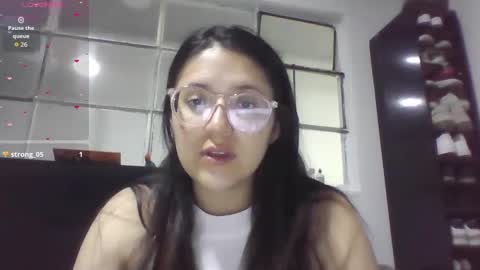 sweetyypeach online show from September 14, 2025, 2:00 am