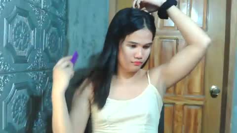 Rhea online show from July 6, 2026, 8:55 am