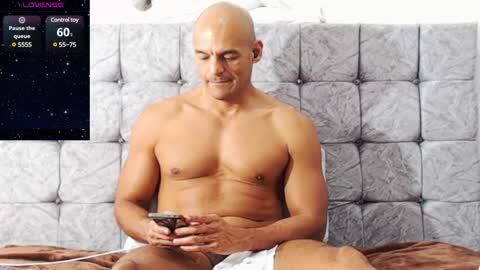    ------- Hi Im Willy  follow me do not forget to put the thumb up  online show from December 17, 2024, 8:32 pm