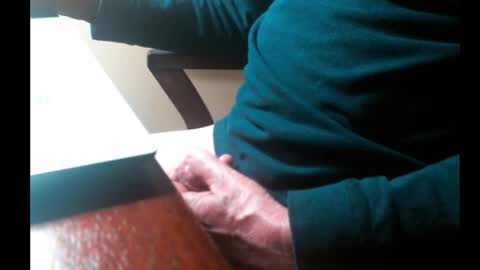 Snapshot of swizzle__stick chatting on December 3, 2025, 10:46 am will jeffers online show from December 3, 2025, 10:46 am