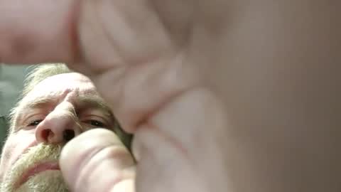 Snapshot of swollpole2112 chatting on November 14, 2025, 1:59 am swollpole2112 online show from November 14, 2025, 1:59 am