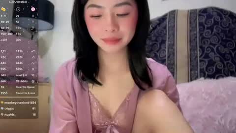 Holly online show from March 17, 2026, 3:22 am