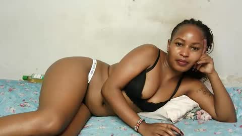swt_bby online show from May 26, 2026, 7:48 am