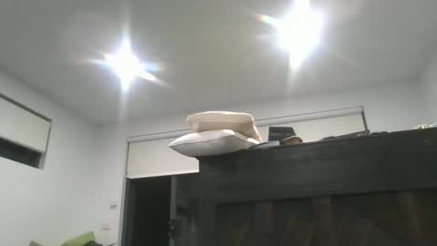 Snapshot of sxylegsturnmeon chatting on March 11, 2025, 10:29 am sxylegsturnmeon online show from March 11, 2025, 10:29 am