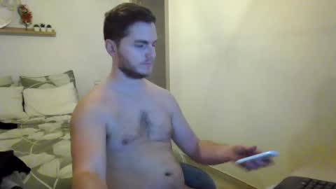 syl092 online show from January 20, 2025, 7:25 pm