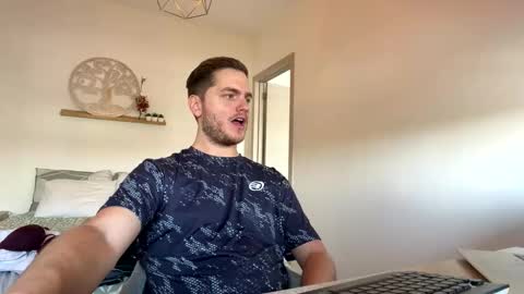 syl092 online show from April 11, 2026, 11:03 am