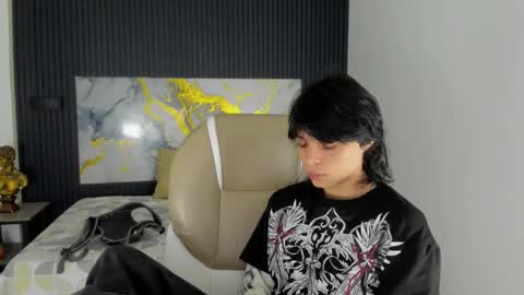 Snapshot of sylasfrost chatting on December 2, 2025, 7:53 pm sylasfrost online show from December 2, 2025, 7:53 pm