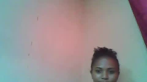 sylvaniah01 online show from May 17, 2026, 12:23 pm