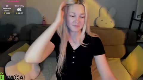 Sylvia online show from July 24, 2026, 1:03 am