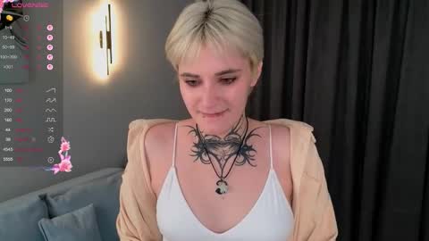 Maria online show from December 21, 2025, 2:46 pm