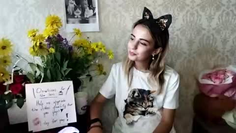 Emily online show from July 28, 2026, 4:39 pm