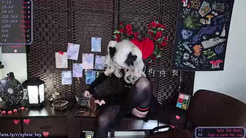 Snapshot of sylvie_fey chatting on February 13, 2025, 1:08 am Sylvie online show from February 13, 2025, 1:08 am