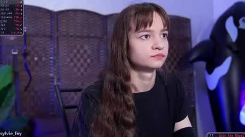 Snapshot of sylvie_fey chatting on July 23, 2026, 1:19 am Sylvie online show from July 23, 2026, 1:19 am