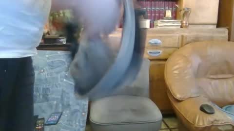 Snapshot of sympa_trique chatting on September 21, 2025, 9:22 am sympa_trique online show from September 21, 2025, 9:22 am