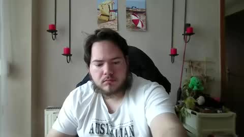 Snapshot of sympon1e chatting on November 24, 2025, 11:10 am sympon1e online show from November 24, 2025, 11:10 am