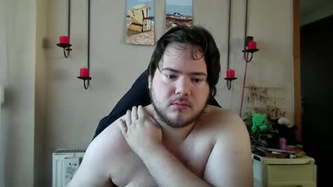 Snapshot of sympon1e chatting on December 17, 2025, 10:43 am sympon1e online show from December 17, 2025, 10:43 am