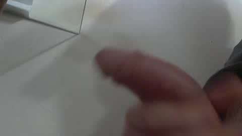 Snapshot of synned1974 chatting on March 1, 2025, 5:16 pm Synned online show from March 1, 2025, 5:16 pm