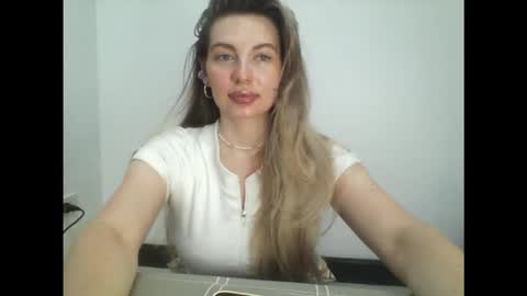 Snapshot of syrami chatting on February 25, 2026, 4:27 pm syrami online show from February 25, 2026, 4:27 pm