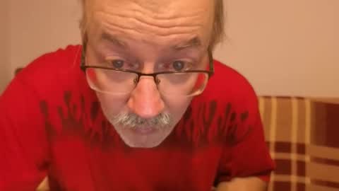 szaszinno6669068 online show from September 10, 2025, 10:21 pm