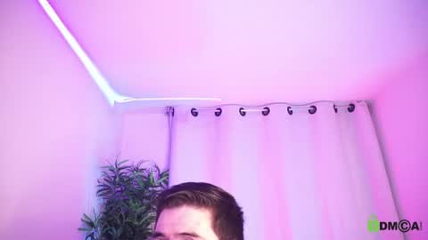 t0ny_wylie online show from July 15, 2026, 11:04 am