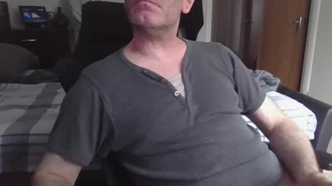 Theo Brum online show from June 7, 2026, 7:56 am
